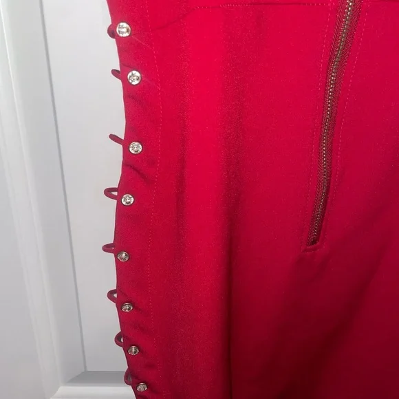Kaylee kollection red dress with slits and jewels down both sides size medium - Picture 5 of 8